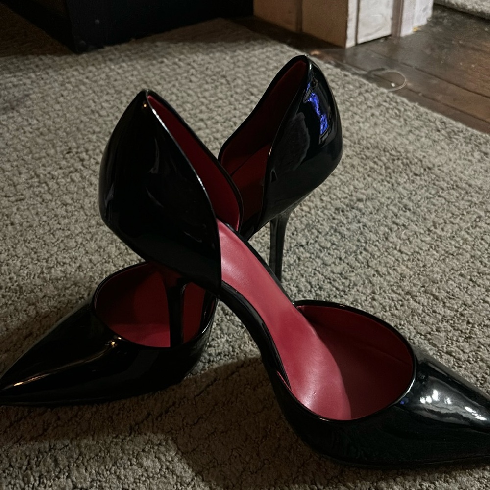 Black heels